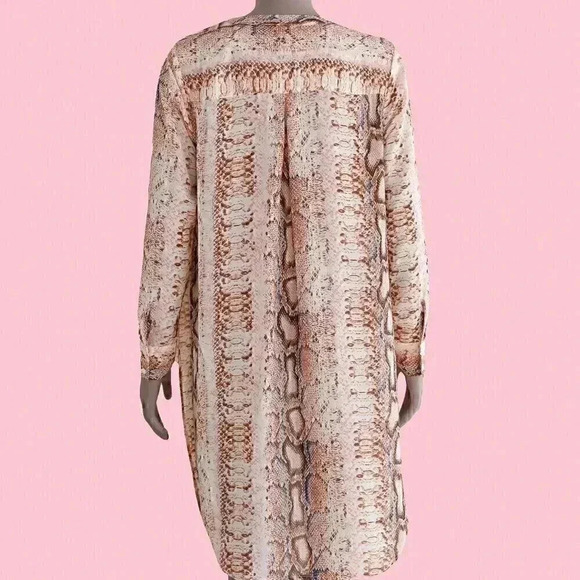 Beige Pink Snake Print Bikini Cover Up Shirt Dress - Size Medium‎ - Picture 4 of 4